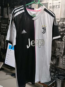 Adidas (Ronaldo) Juventus Football Club Jersey