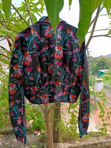 Black Floral Crop Shirt