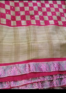 Chiffon Saree With Thread Work Border