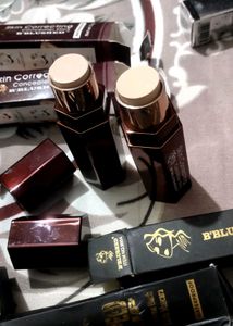 3 Maskara,1 Eye Liner,2 Concealer Stick