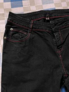 Beautiful Women&#39;s Black Jeans