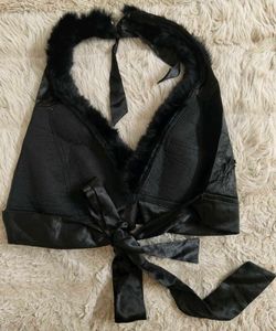 ✨Black Fur Halter Top-Frederick&#39;s of Hollywood