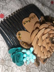 Floral Hair Comb