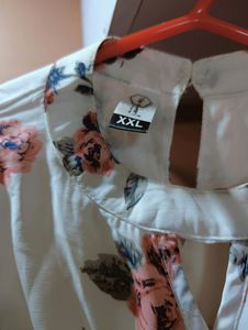Floral Top With Ruffled Sleeves