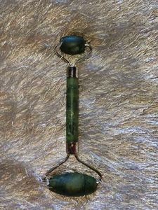 Jade Roller &amp; Gua Sha Set
