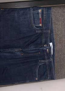 Tommy Hilfigher Bootcut Jeans
