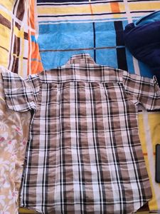 Classic Plaid Cotton Shirt Size M