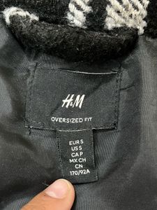 H&amp;M Black oversized Jacket