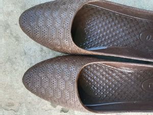 Comfy Brown Ballerinas