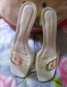 Vishuddh Brand (Size 39)