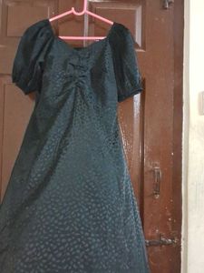 ONE PIECE WEAR (Size-S)