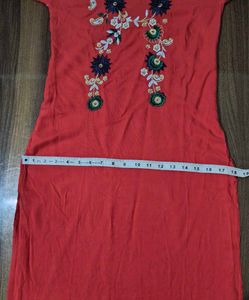 unused Red Embroidered Kurta