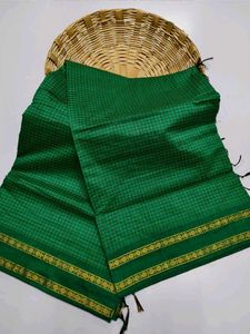 Elegant Maroon Cotton Saree