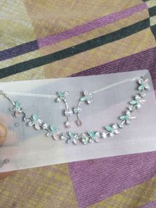 American Jarkan Beautiful Necklace With Earrings