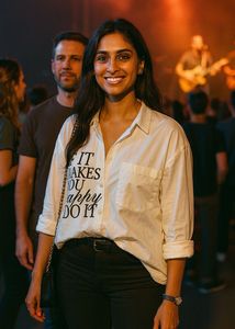 🤍PULL &amp; BEAR –“The Happy Rule Statement Shirt”🤍