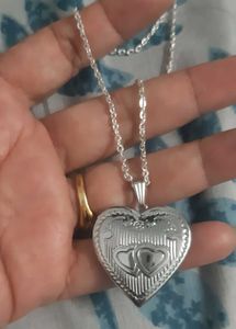 Heart openable Locket Necklace