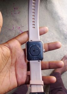 Noise Colorfit Smartwatch - Pink
