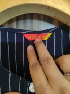 Vishudh Kurta Set With Freebie
