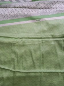 Chic Synthetic Crepe Sari