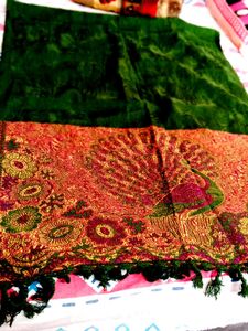 Vintage Embroidered Kurti Set With Saree