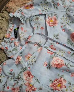 Floral Print Top &amp; jeans combo