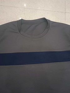 An Used T Shirt 👕 Grey Colour