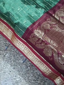 Green &amp; Maroon Zari Checks Saree