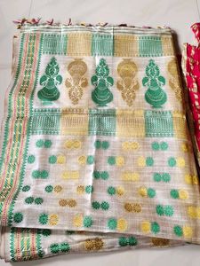 Traditional Assamese Mekhela Sador
