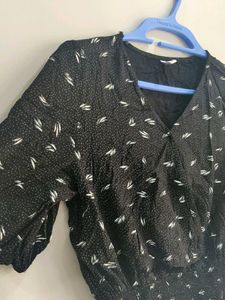 Black Print Top