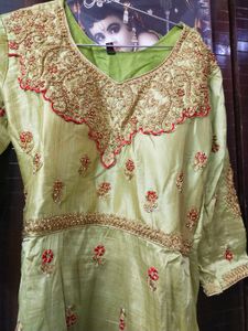 Green Peaded Kurta