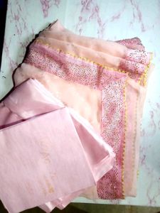 Elegant Pink saree With Silk Fabric And One Aster