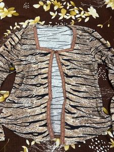 Beautiful Cardigan 🍯