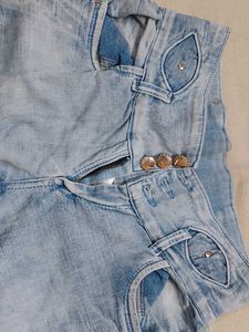 Light Wash Denim Jeans