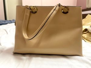 Elegant Beige Handbag