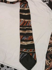 PURE SILK TIE