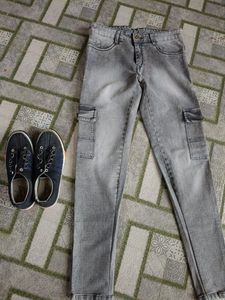 Grey Jeans- Around 6pockets Pant And Shoe Size 7