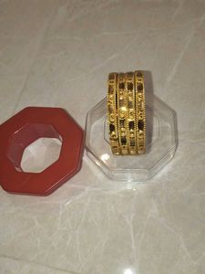 Set of 4 Gold Bangles