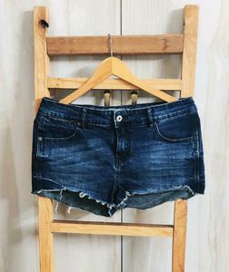 Denim Cut Off Shorts"Pull&amp;Bear" waist-32