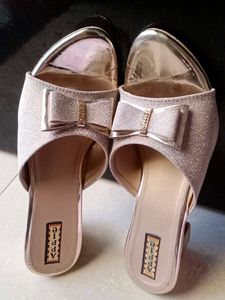 💥Sparkly Silver Flats😍