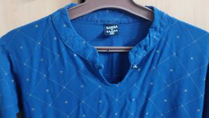 Elegant Blue Kurti!
