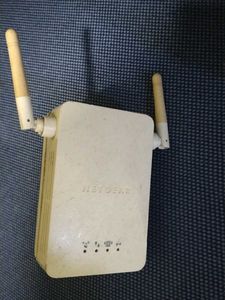 Netgear Repeatr Router Broken