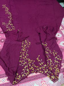Gown With Free Dupatta