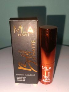 MLA Beaute Foundation