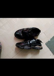 Black Shoes