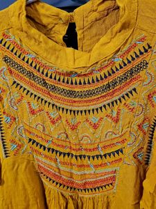 Mustard Top