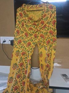 XXL Shahara suit