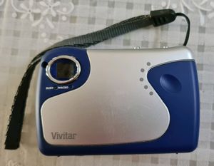Vivitar Vivicam 10 Camera