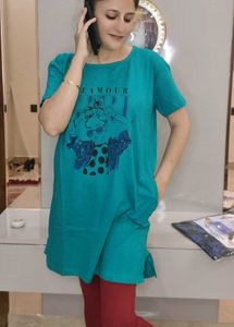 Stylish Women&#39;s T-Shirts