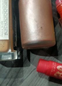 🤩Maybelline Fit Me Foundation, Hilary Rhoda Glitter Eye Liner, Iconic London Pink Illuminator