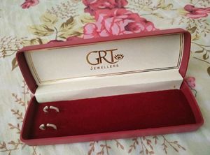 2 Jewelry Box With 1 Bag